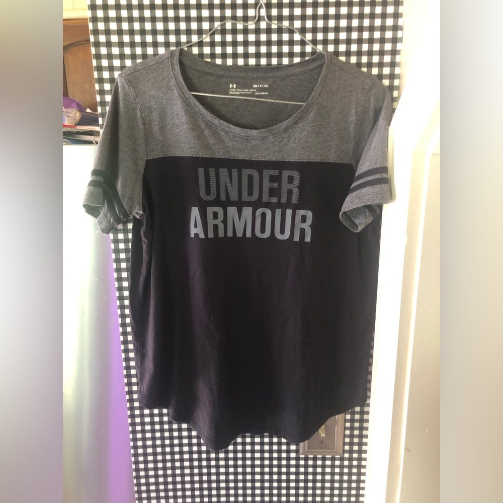 UA tee
